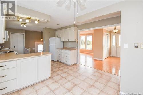 3893 Des Fondateurs Boulevard, Saint-Isidore, NB - Indoor Photo Showing Kitchen