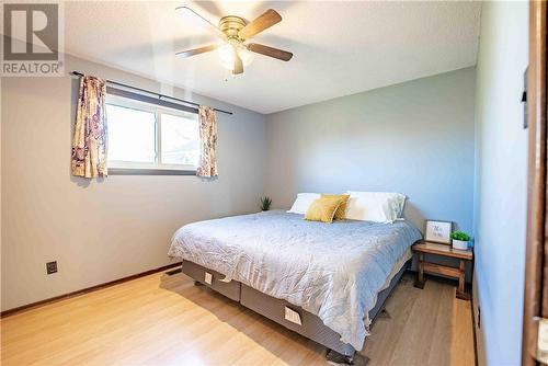 2690 Bancroft Drive, Greater Sudbury, ON - Indoor Photo Showing Bedroom