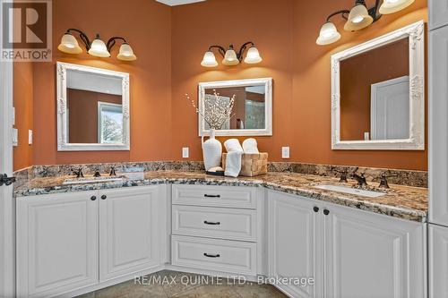 747 Mcfarlane Road, Tyendinaga, ON - Indoor Photo Showing Bathroom