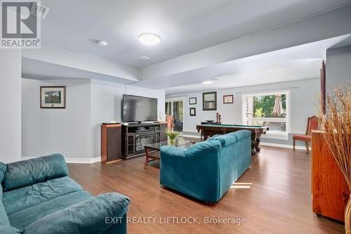 36 White Hart Lane, Trent Hills (Hastings), ON - Indoor Photo Showing Living Room