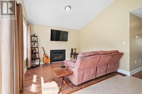 36 White Hart Lane, Trent Hills (Hastings), ON - Indoor Photo Showing Living Room With Fireplace