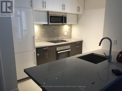 1206 - 8 Mercer Street, Toronto, ON - Indoor Photo Showing Kitchen With Upgraded Kitchen