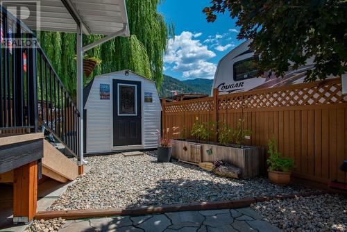 1835 Bakery Frontage Road Unit# 108, Christina Lake, BC - Outdoor With Exterior