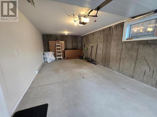 808 A Fifth  Street, Nelson, BC - Indoor Photo Showing Garage