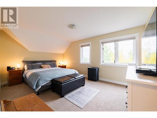 2446 Perrier  Lane, Nelson, BC - Indoor Photo Showing Bedroom