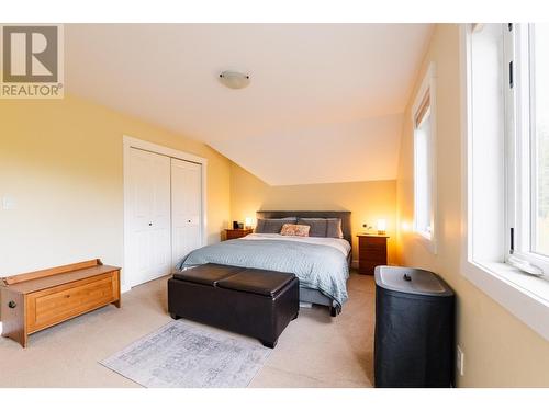 2446 Perrier  Lane, Nelson, BC - Indoor Photo Showing Bedroom