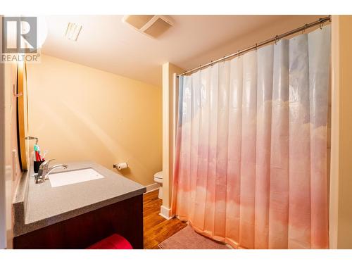 2446 Perrier  Lane, Nelson, BC - Indoor Photo Showing Other Room