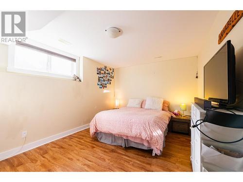 2446 Perrier  Lane, Nelson, BC - Indoor Photo Showing Bedroom