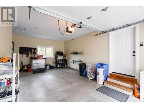 2446 Perrier  Lane, Nelson, BC - Indoor Photo Showing Garage