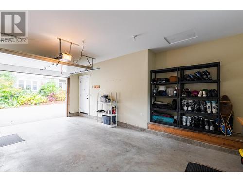 2446 Perrier  Lane, Nelson, BC - Indoor Photo Showing Garage