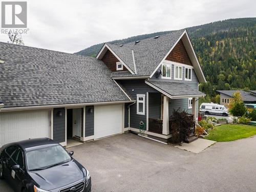 2446 Perrier  Lane, Nelson, BC - Outdoor