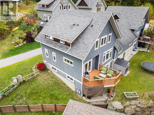 2446 Perrier  Lane, Nelson, BC - Outdoor