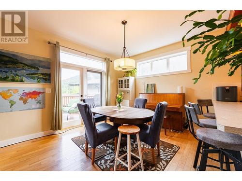 2446 Perrier  Lane, Nelson, BC - Indoor Photo Showing Dining Room