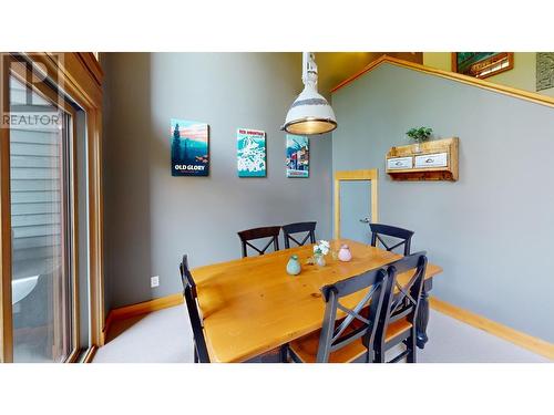 1005 Mountain View Road Unit# 4D, Rossland, BC - Indoor Photo Showing Dining Room