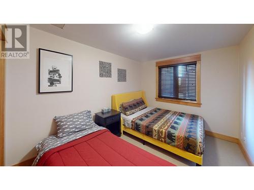 1005 Mountain View Road Unit# 4D, Rossland, BC - Indoor Photo Showing Bedroom