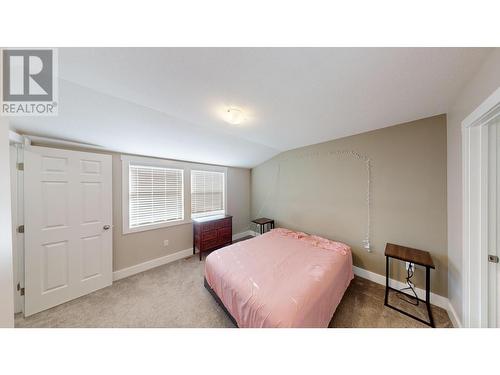 1840 Kelowna  Crescent Unit# 23, Cranbrook, BC - Indoor Photo Showing Bedroom