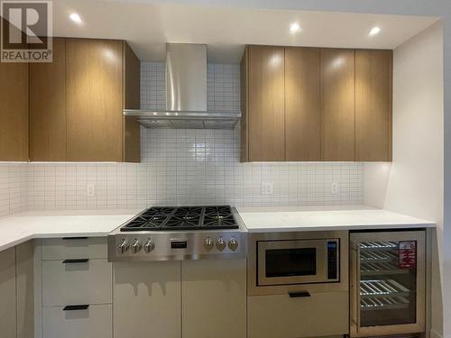 266 Baker  Street Unit# 17, Nelson, BC - Indoor Photo Showing Kitchen