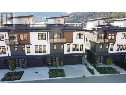 910 Lakeside Drive Unit# 104, Nelson, BC - Outdoor With Facade