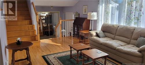 40 Elmhurst, Moncton, NB - Indoor Photo Showing Living Room