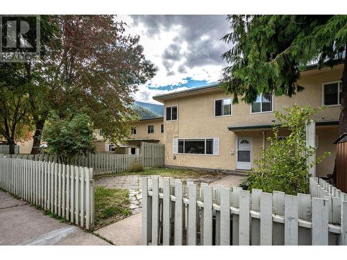 443 Richards    W Street, Nelson, BC - Outdoor