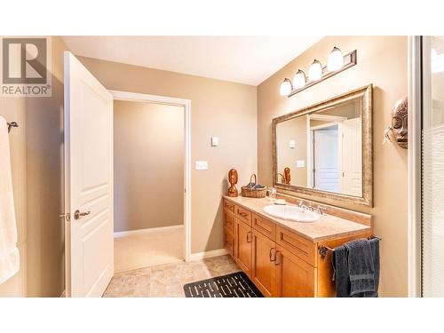 14533 Smith Road, Gray Creek, BC - Indoor Photo Showing Bathroom