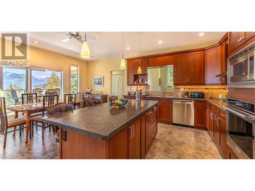 14533 Smith Road, Gray Creek, BC - Indoor Photo Showing Kitchen