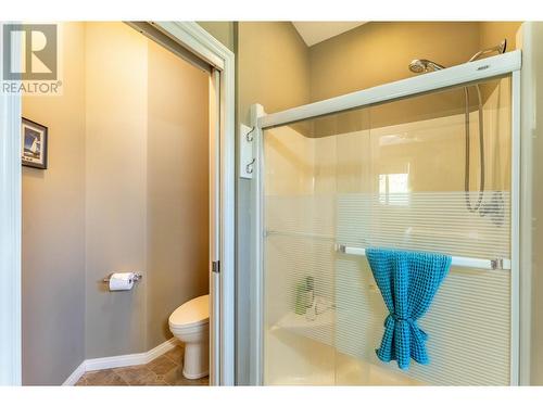 14533 Smith Road, Gray Creek, BC - Indoor Photo Showing Bathroom