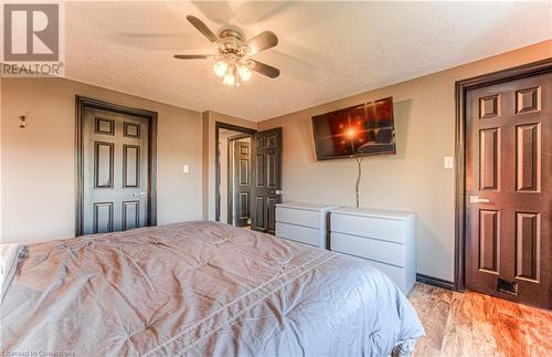 205 Prosperity Drive, Kitchener, ON - Indoor Photo Showing Bedroom