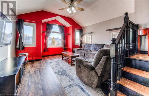 205 Prosperity Drive, Kitchener, ON - Indoor Photo Showing Other Room