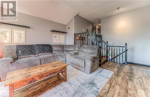 205 Prosperity Drive, Kitchener, ON - Indoor Photo Showing Living Room