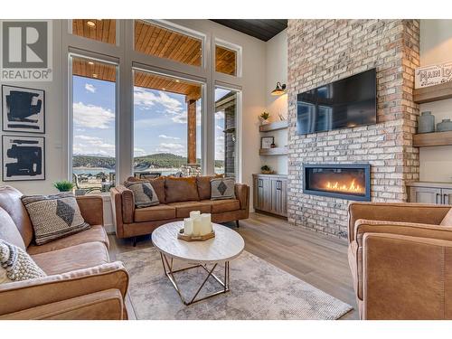 1668 Marcer Road, Jaffray, BC - Indoor Photo Showing Living Room With Fireplace