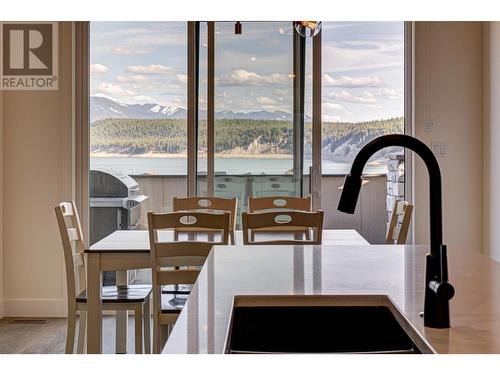 1668 Marcer Road, Jaffray, BC - Indoor Photo Showing Dining Room