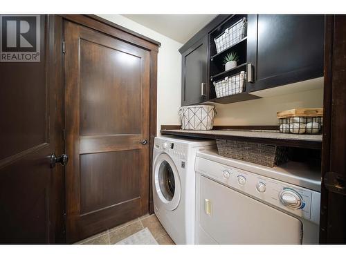 437 Canyon  Trail Unit# A, Fernie, BC - Indoor Photo Showing Laundry Room