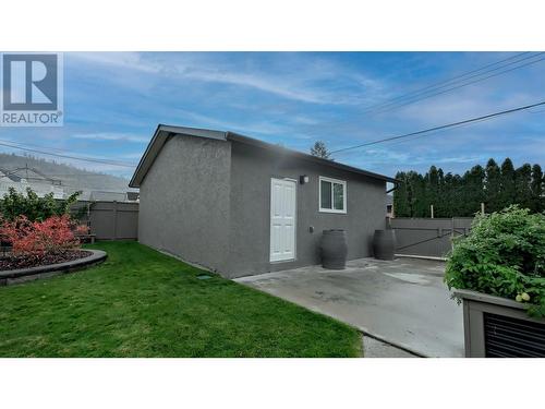 122 Acacia Crescent, Penticton, BC - Outdoor