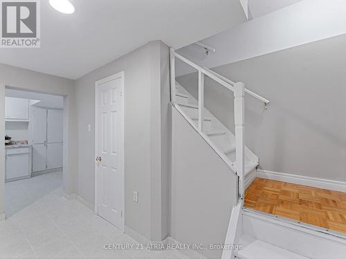 46 Storer Drive, Toronto, ON - Indoor