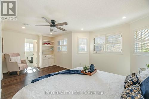 1095 Old Oak Drive, Oakville, ON - Indoor Photo Showing Bedroom