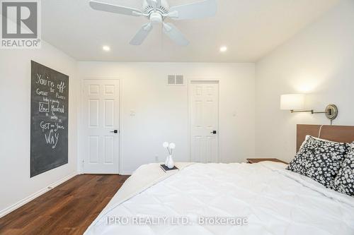 1095 Old Oak Drive, Oakville, ON - Indoor Photo Showing Bedroom