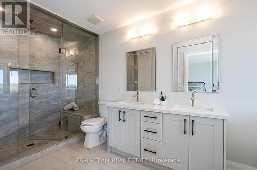 7 Dock Lane, Tay, ON - Indoor Photo Showing Bathroom