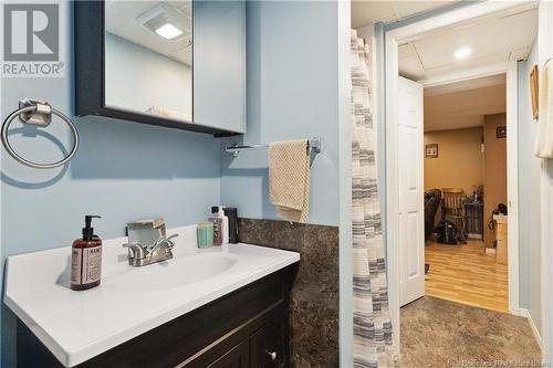 228 Gould Street, Dieppe, NB - Indoor Photo Showing Bathroom