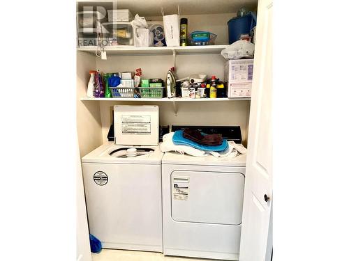 2210 Columbia Avenue Unit# 3, Castlegar, BC - Indoor Photo Showing Laundry Room