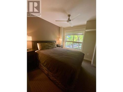 2049 Summit  Drive Unit# 312A, Panorama, BC - Indoor Photo Showing Bedroom