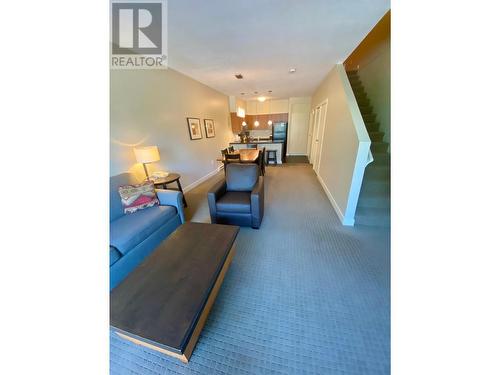 2049 Summit  Drive Unit# 312A, Panorama, BC - Indoor