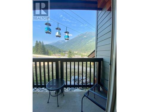 2049 Summit  Drive Unit# 312A, Panorama, BC - Outdoor With Exterior