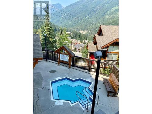 2049 Summit  Drive Unit# 312A, Panorama, BC - Outdoor With In Ground Pool