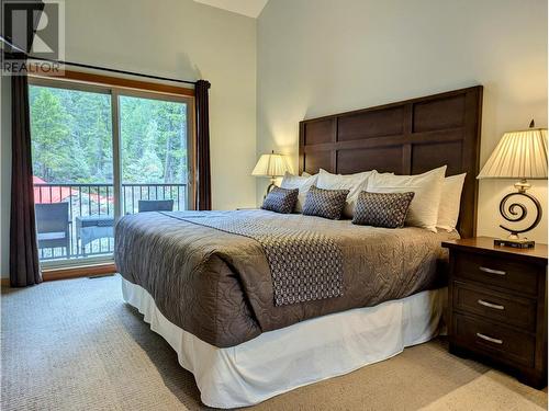 5150 Fairway  Drive Unit# 29-A3, Fairmont Hot Springs, BC - Indoor Photo Showing Bedroom