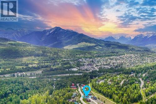 425 Canyon  Trail Unit# C, Fernie, BC - Outdoor With View