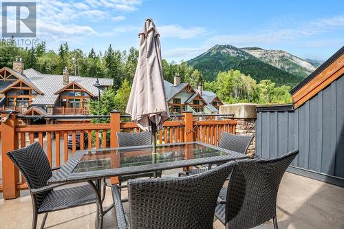 425 Canyon  Trail Unit# C, Fernie, BC - Outdoor With Deck Patio Veranda