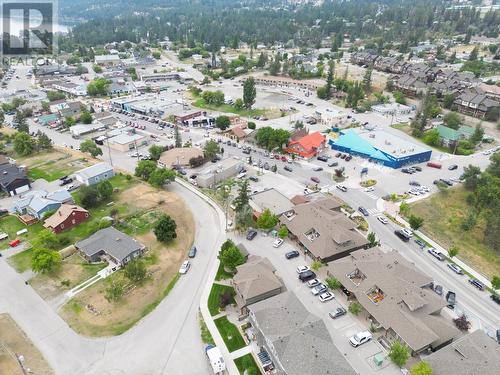 906 6Th  Avenue Unit# 1, Invermere, BC -  With View