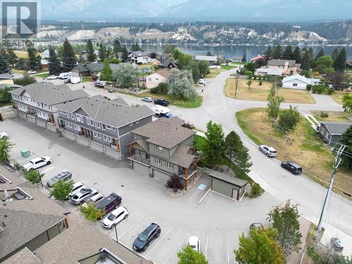 906 6Th  Avenue Unit# 1, Invermere, BC - Outdoor With View