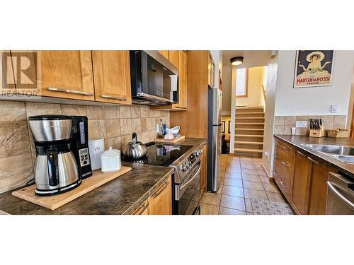 906 6Th  Avenue Unit# 1, Invermere, BC - Indoor Photo Showing Kitchen With Double Sink